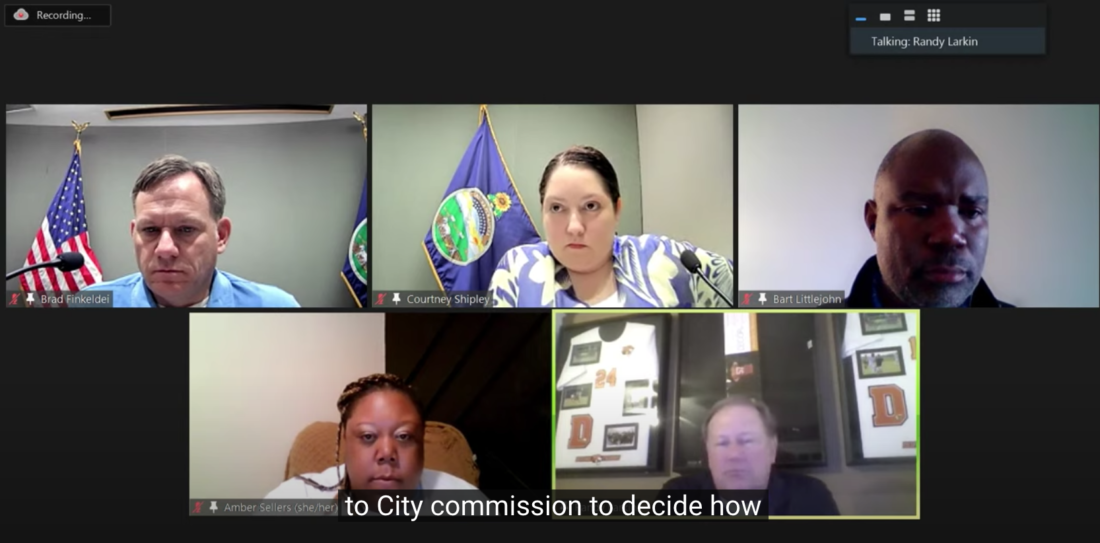 City leaders seek clarity on which establishments would be subject to plastic bag ban, other changes ahead of final consideration | News, Sports, Jobs - Lawrence Journal-World: news, information, headlines and events in Lawrence, Kansas - Vimarsana News