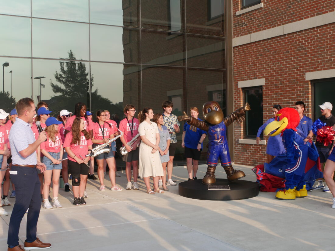 New Baby Jay bronze unveiled at Jayhawk Welcome Center | News, Sports, Jobs - Lawrence Journal-World: news, information, headlines and events in Lawrence, Kansas - Vimarsana News