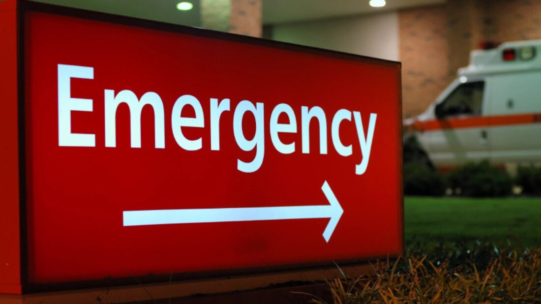 Fort Scott residents fighting to save ER services | News, Sports, Jobs - Lawrence Journal-World: news, information, headlines and events in Lawrence, Kansas - Vimarsana News