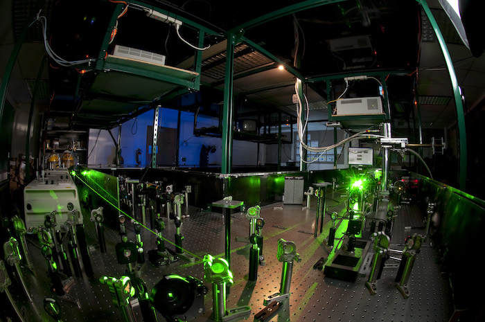 KU researchers, using ultrafast lasers, make key discovery that could lead to faster electronics | News, Sports, Jobs - Lawrence Journal-World: news, information, headlines and events in Lawrence, Kansas - Vimarsana News