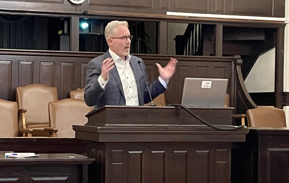 Douglas County leaders renew permits for meteorological testing devices associated with potential wind energy projects | News, Sports, Jobs - Lawrence Journal-World: news, information, headlines and events in Lawrence, Kansas - Vimarsana News