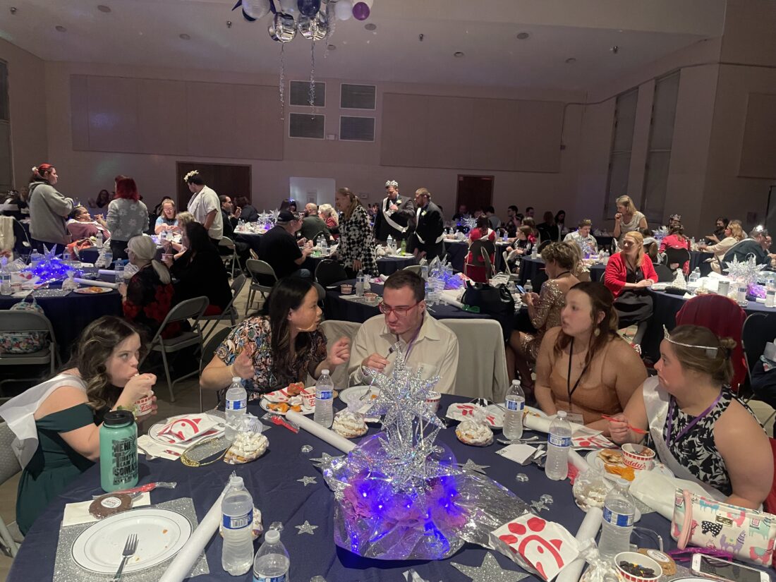 Lawrence residents with special needs in the spotlight at annual Night to Shine prom | News, Sports, Jobs - Lawrence Journal-World: news, information, headlines and events in Lawrence, Kansas - Vimarsana News