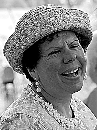 Yvonne Mettie (Sloan) Allen