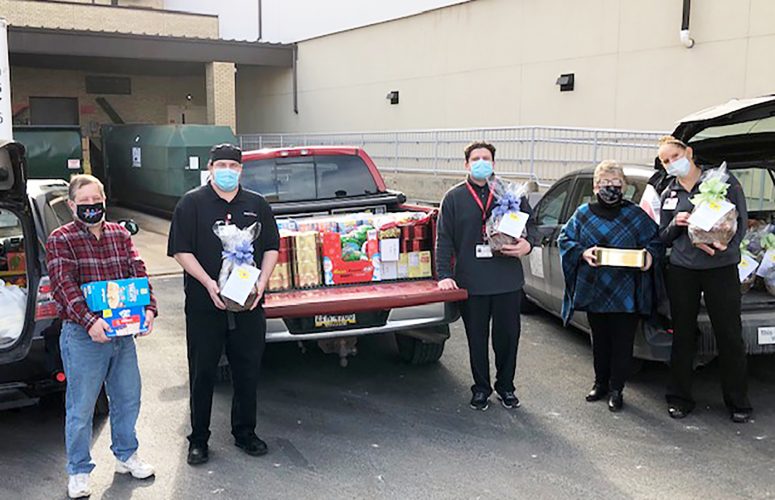 Owners of A Flower Basket in Bellefonte deliver donations | News, Sports, Jobs - Vimarsana News