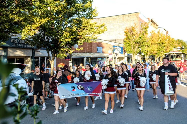 Joint Homecoming Parade a success | News, Sports, Jobs - Vimarsana News
