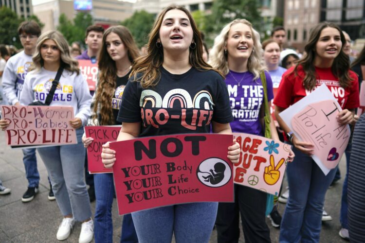 Abortion rights and marijuana questions expected to drive Ohioans to polls as early voting begins | News, Sports, Jobs - Vimarsana News