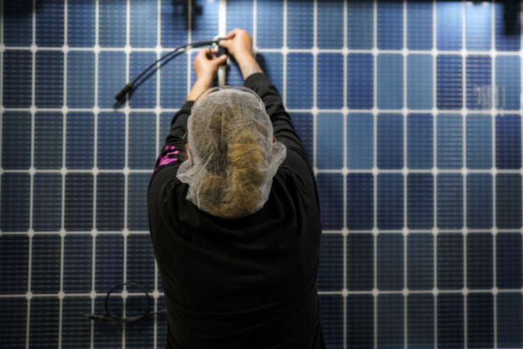 Major solar panel plant opens in US amid backdrop of industry worries about low-priced Asian imports | News, Sports, Jobs - Vimarsana News