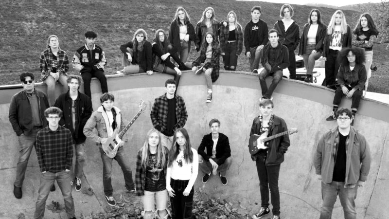'The Decade of Grunge': Uptown Music Collective set for one-night-only tribute at the CAC | News, Sports, Jobs - Vimarsana News