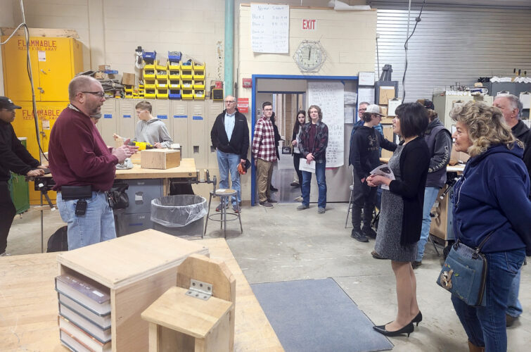 Economic partnership board visits CTC | News, Sports, Jobs - Vimarsana News