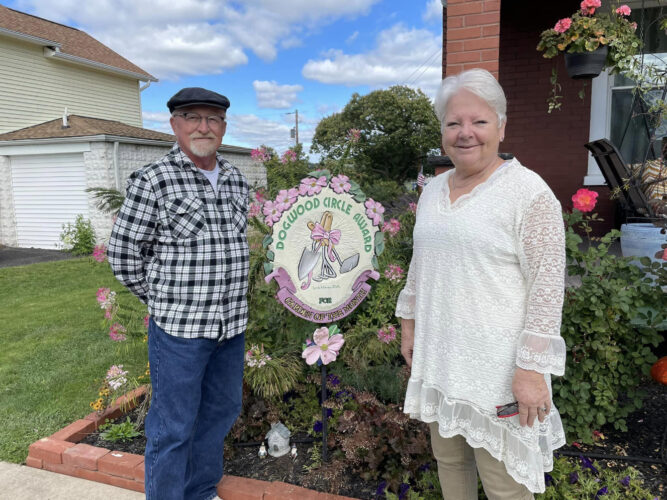 'Officers Choice' Garden of the Month award to begin in May | News, Sports, Jobs - Vimarsana News