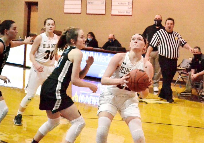 Yellowjackets cruise past Silver Knights in season opener | News, Sports, Jobs - Vimarsana News