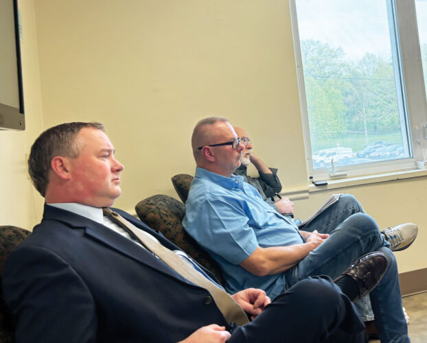 Money Update: Council receives aquatic center operations update | News, Sports, Jobs - Vimarsana News