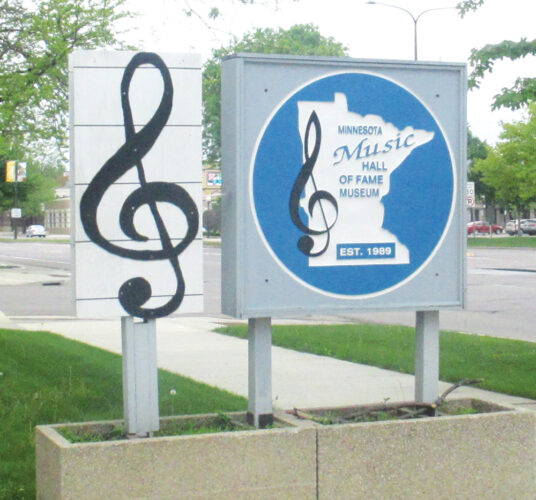 Prince memorabilia to be showcased during MN Music Hall of Fame induction | News, Sports, Jobs - Vimarsana News