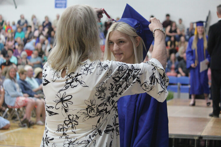 Tracy grads reflect on hope for the future | News, Sports, Jobs - Vimarsana News