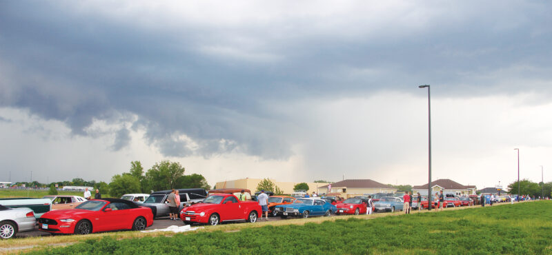 Raining on their parade | News, Sports, Jobs - Marshall Independent - Vimarsana News