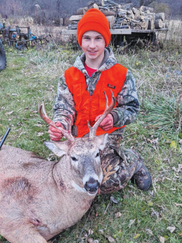 Dozen hunters get dozen deer | News, Sports, Jobs - Marshall Independent - Vimarsana News