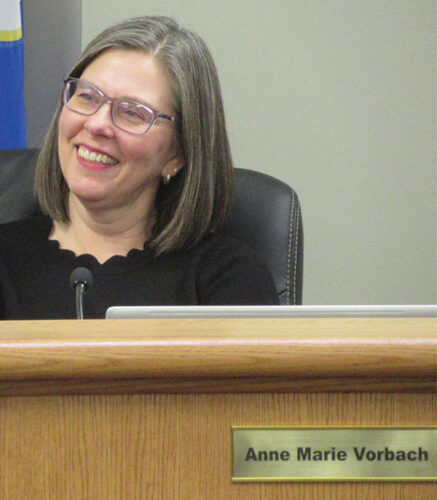 Vorbach sworn in to school board | News, Sports, Jobs - Vimarsana News