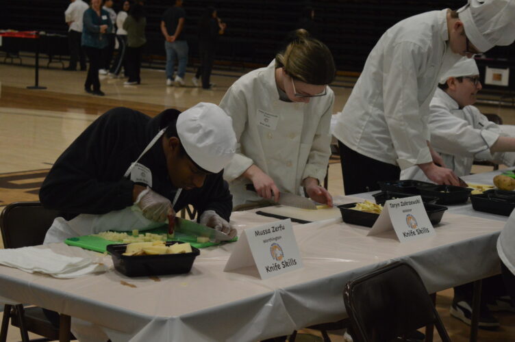 Young chefs in the spotlight | News, Sports, Jobs - Marshall Independent - Vimarsana News