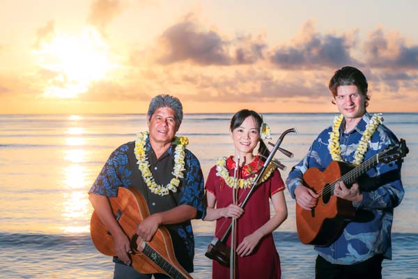 Trio blends unlikely sounds into award-winning music | News, Sports, Jobs - Vimarsana News