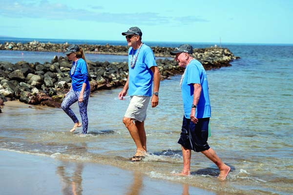 Hui hits 100th seawater sampling in South Maui | News, Sports, Jobs - Vimarsana News