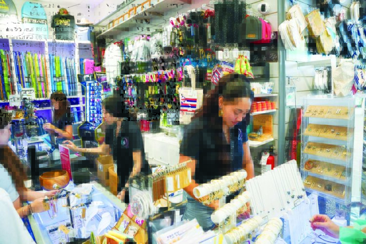 Maui businesses' season of giving began before holidays | News, Sports, Jobs - Vimarsana News