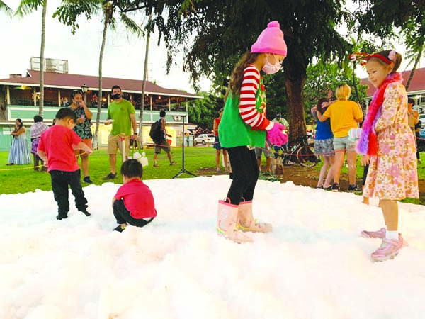 Snow Zone and cookie decorating returns to West Maui on Saturday | News, Sports, Jobs - Vimarsana News