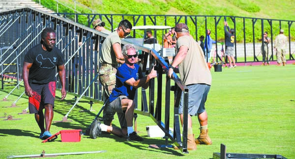 Setting up The Wall That Heals | News, Sports, Jobs - Vimarsana News