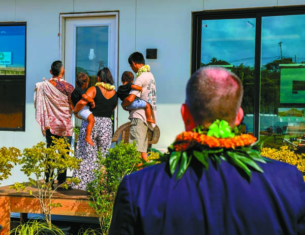 Family given their keys to new temporary housing on Maui | News, Sports, Jobs - Vimarsana News