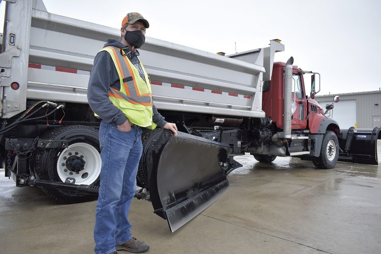 Blizzard blows through Iowa | News, Sports, Jobs - Vimarsana News