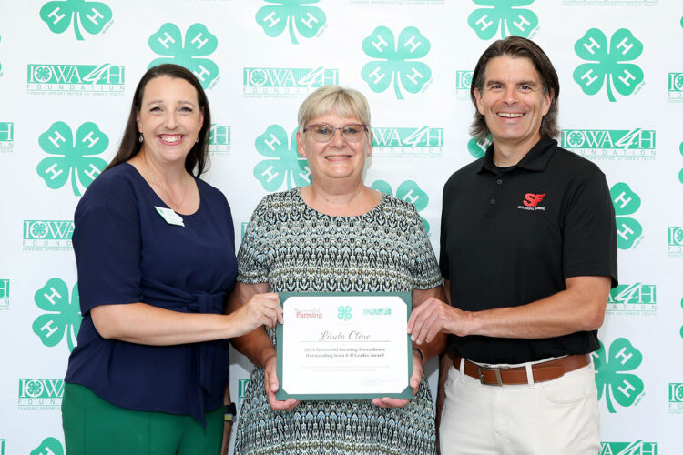 Linda Cline named 2023 Outstanding 4-H Leader | News, Sports, Jobs - Vimarsana News