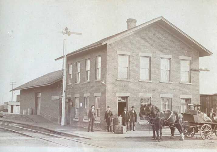 What an old depot photo can teach us | News, Sports, Jobs - Vimarsana News