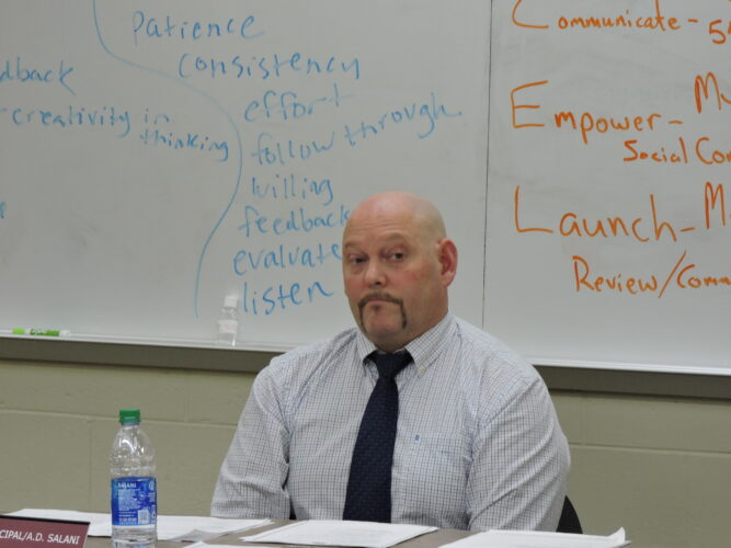 Superintendent contract approved | News, Sports, Jobs - Vimarsana News
