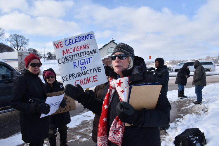 Copper Country Women's March held in Houghton | News, Sports, Jobs - Vimarsana News