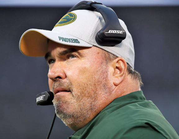 Source Dallas Cowboys Hire Ex Green Bay Packers Head Coach Mike
