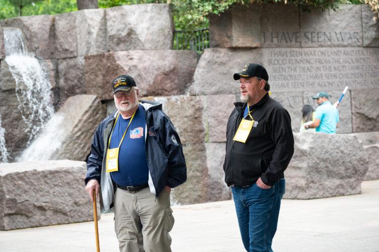 Honor Flight stirs emotions for military veterans | News, Sports, Jobs - Vimarsana News