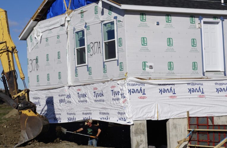 Bringing homes to market | News, Sports, Jobs - Vimarsana News