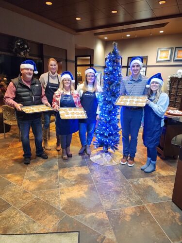 Miracle of Christmas event comes to Minot | News, Sports, Jobs - Vimarsana News