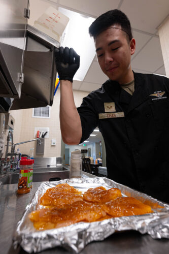 Missile Alert Facilities' chefs feed the force | News, Sports, Jobs - Vimarsana News