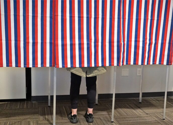 Counties seek more poll workers for upcoming elections | News, Sports, Jobs - Vimarsana News