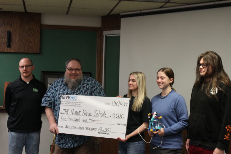Give360 supports technology education with grant to MPS | News, Sports, Jobs - Vimarsana News