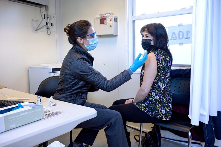 US ramps up vaccinations | News, Sports, Jobs - Vimarsana News
