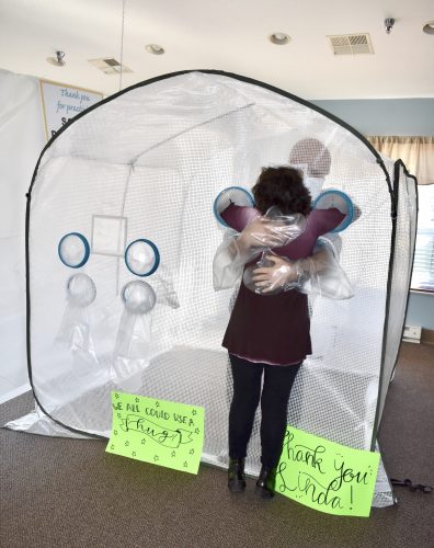 Blossom receives hug tent | News, Sports, Jobs - Vimarsana News