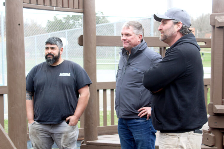Norfolk Southern CEO tours EP park | News, Sports, Jobs - Vimarsana News