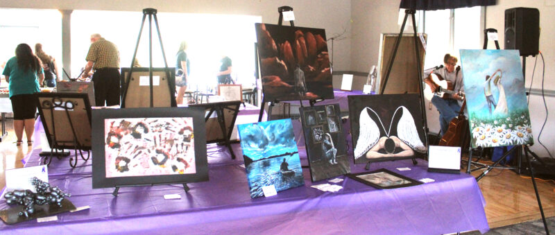 Annual art show shines light on domestic violence | News, Sports, Jobs - Vimarsana News