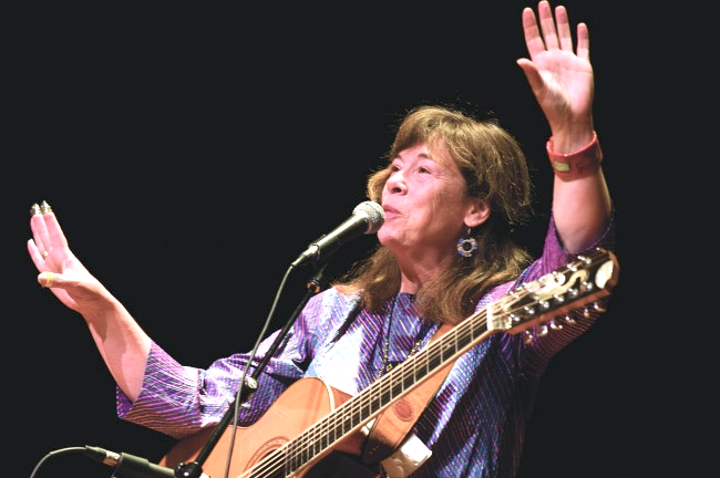 Claudia Schmidt to perform Friday | News, Sports, Jobs - Vimarsana News