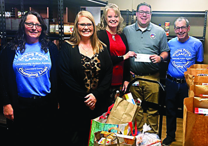 Farmers National Bank Offices Hold Food Drive | News, Sports, Jobs - Vimarsana News