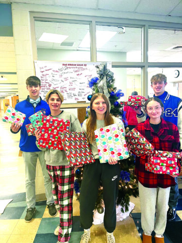 DAHS gift donations | News, Sports, Jobs - Vimarsana News