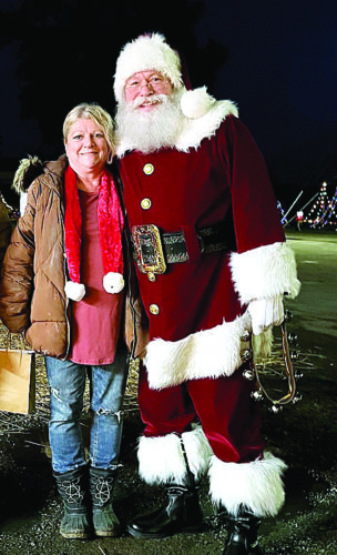 Knox Twp. holds annual Christmas Drive Thru | News, Sports, Jobs - Vimarsana News