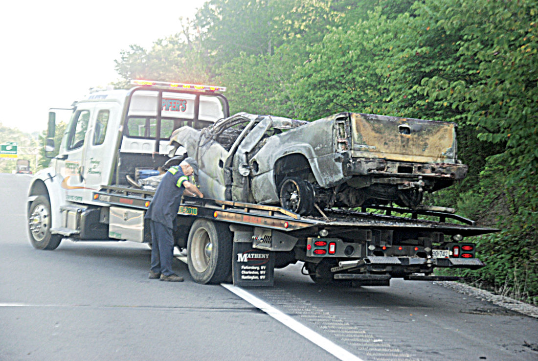 Mineral Wells man killed in I77 crash News, Sports, Jobs News and