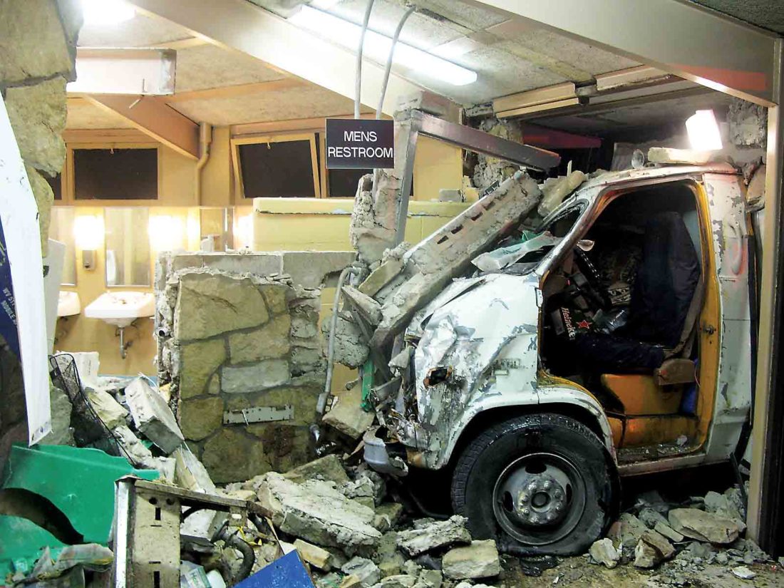 Van crashes into rest stop near Mineral Wells News, Sports, Jobs